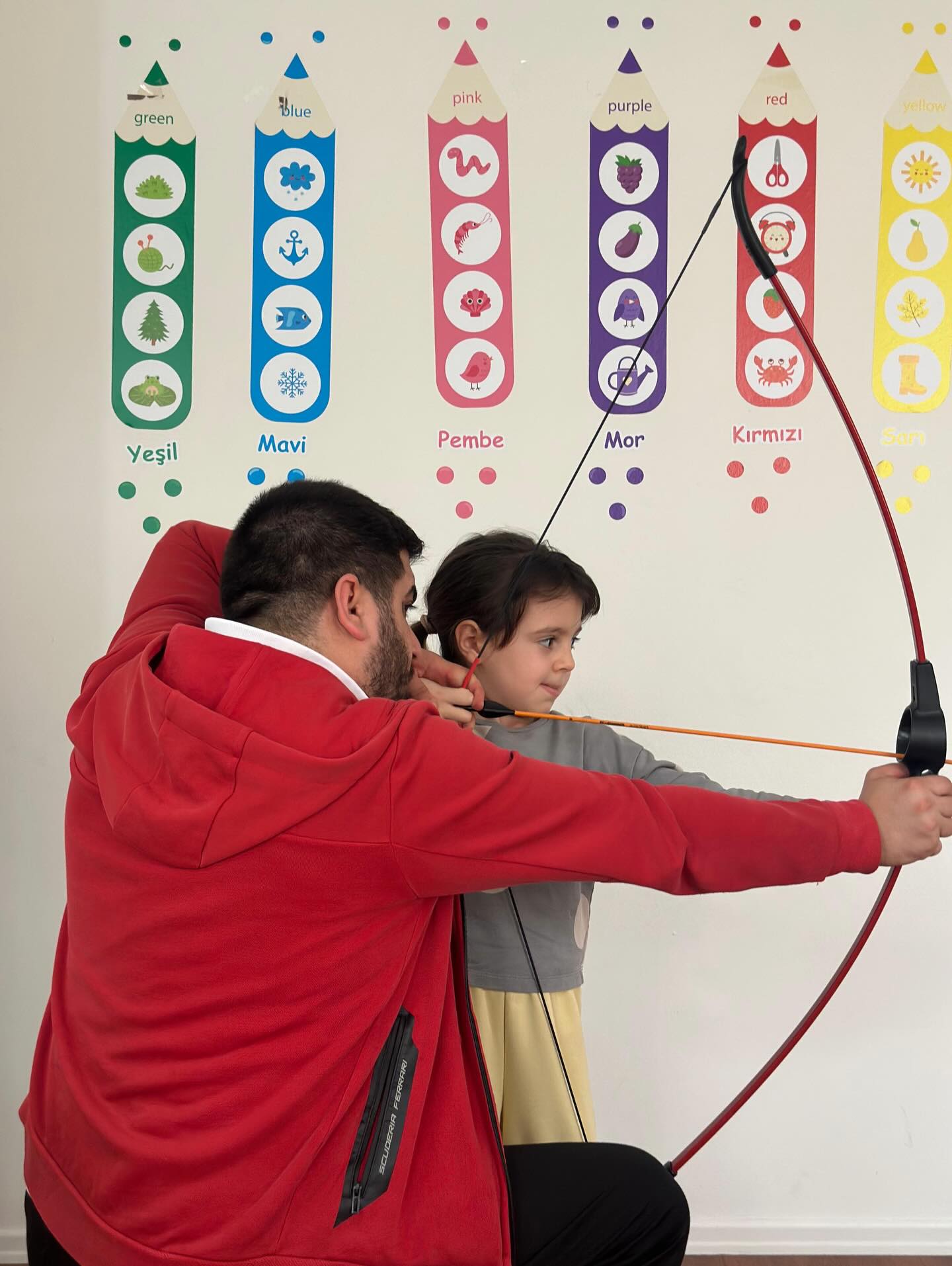 4-6 yaş çocuk gelişimi için dikkat ve koordinasyon geliştiren okul öncesi etkinliği